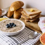 co-je-lepsi-snidat-vejce-nebo-ovesnou-kasi.webp.webp